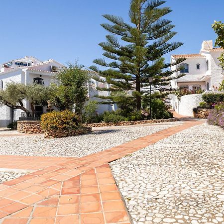 Capistrano Village B, 1 Bedroom + Free Wi-Fi Nerja Zewnętrze zdjęcie