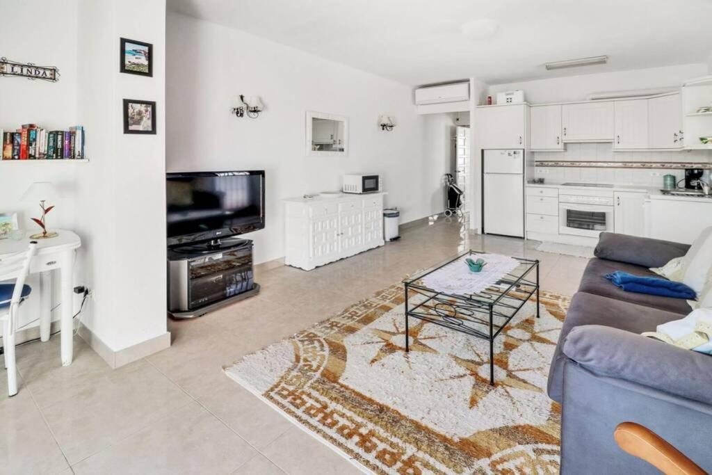 Capistrano Village B, 1 Bedroom + Free Wi-Fi Nerja Zewnętrze zdjęcie